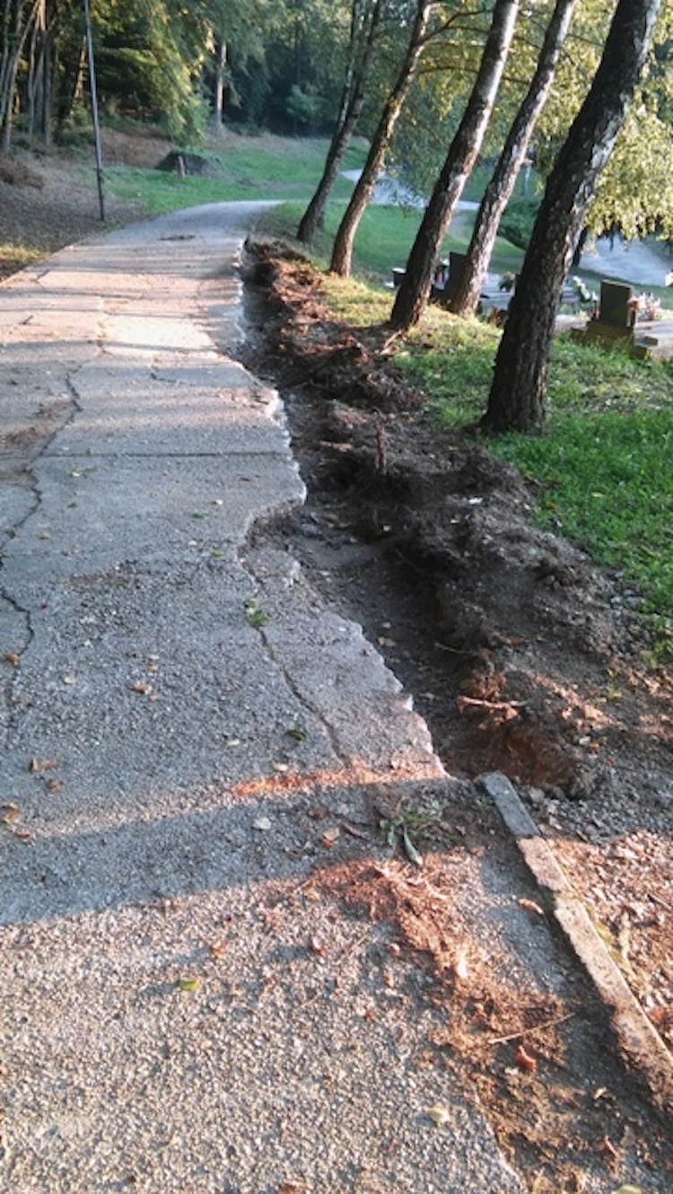 Rekonštrukcia chodníkov a parkovacích miest